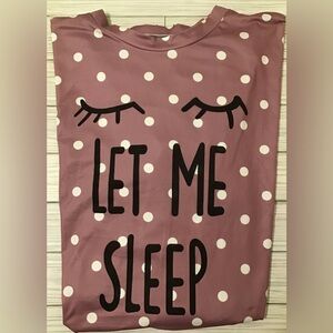 Woman’s Oversized Sleep T-Shirt